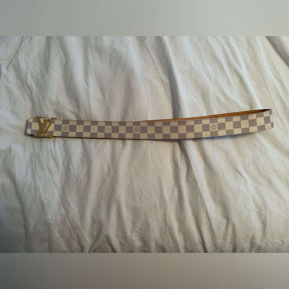 Men’s Louis Vuitton Damier Azur Belt